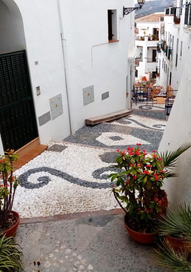 Atico Frigiliana Apartment ภายนอก รูปภาพ