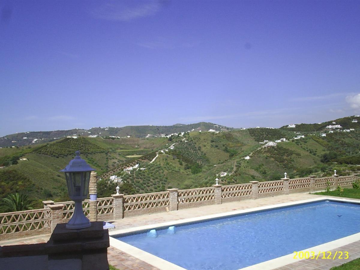 Atico Frigiliana Apartment ภายนอก รูปภาพ