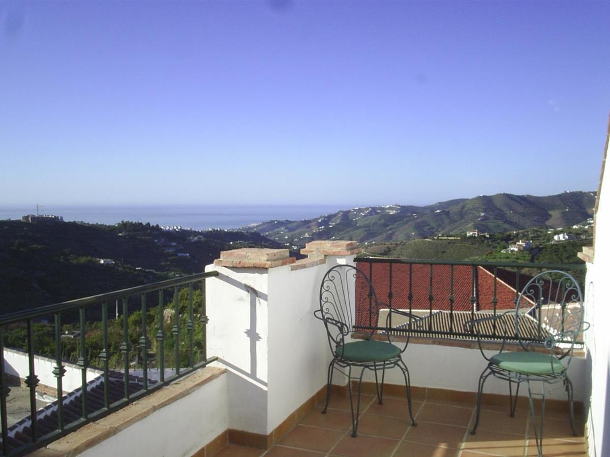 Atico Frigiliana Apartment ภายนอก รูปภาพ